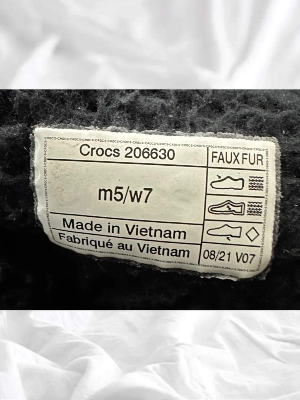 CROCS preowned excellent